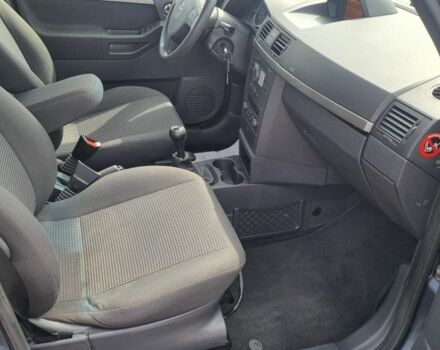 Синий Опель Мерива, объемом двигателя 0 л и пробегом 200 тыс. км за 5600 $, фото 17 на Automoto.ua