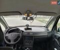 Синий Опель Мерива, объемом двигателя 1.3 л и пробегом 303 тыс. км за 5000 $, фото 6 на Automoto.ua