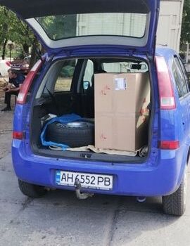 Синий Опель Мерива, объемом двигателя 1.4 л и пробегом 185 тыс. км за 3700 $, фото 1 на Automoto.ua