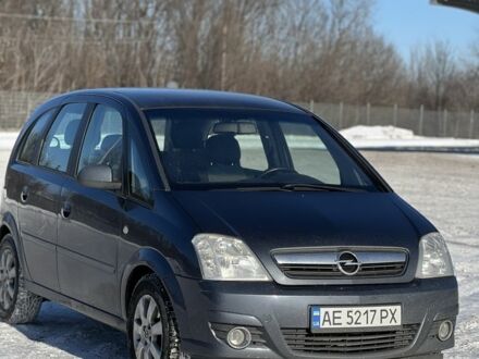 Синий Опель Мерива, объемом двигателя 1.2 л и пробегом 173 тыс. км за 5500 $, фото 1 на Automoto.ua