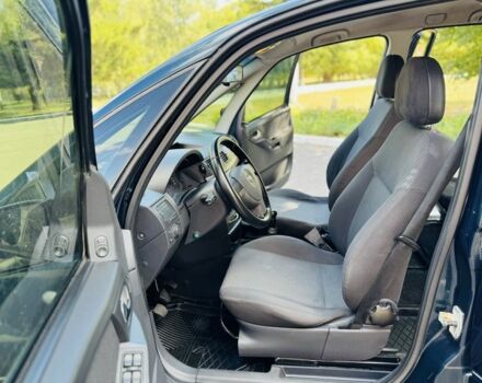 Зеленый Опель Мерива, объемом двигателя 1.6 л и пробегом 107 тыс. км за 4500 $, фото 9 на Automoto.ua