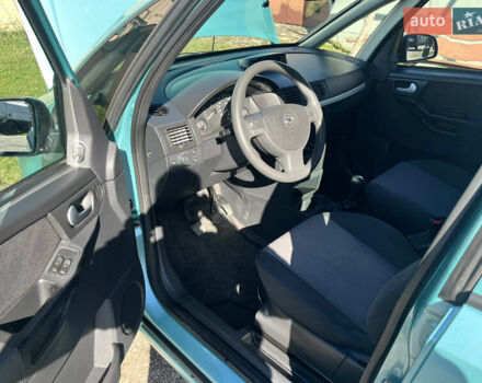 Зеленый Опель Мерива, объемом двигателя 1.6 л и пробегом 170 тыс. км за 2900 $, фото 8 на Automoto.ua