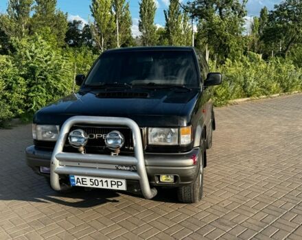 Черный Опель Монтерей, объемом двигателя 3.1 л и пробегом 290 тыс. км за 3500 $, фото 1 на Automoto.ua