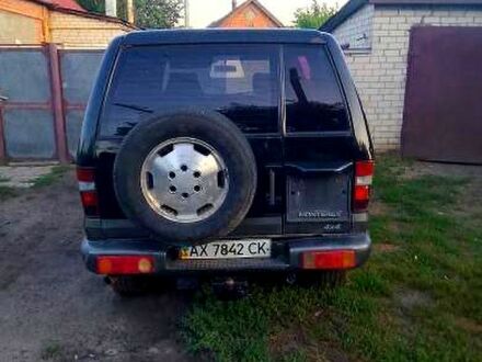 Черный Опель Монтерей, объемом двигателя 3.2 л и пробегом 230 тыс. км за 1500 $, фото 1 на Automoto.ua