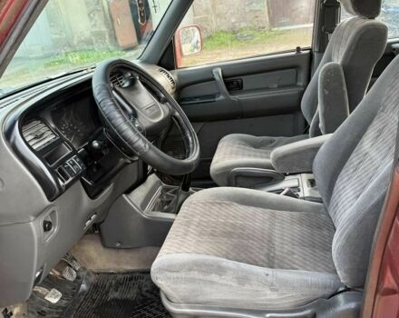 Красный Опель Монтерей, объемом двигателя 3.1 л и пробегом 266 тыс. км за 3000 $, фото 6 на Automoto.ua