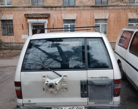 Серый Опель Монтерей, объемом двигателя 3.1 л и пробегом 238 тыс. км за 5600 $, фото 3 на Automoto.ua