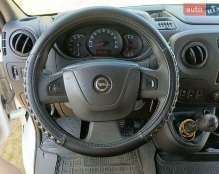 Білий Опель Movano, об'ємом двигуна 2.3 л та пробігом 350 тис. км за 17300 $, фото 7 на Automoto.ua