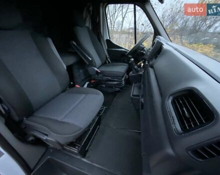 Белый Опель Movano, объемом двигателя 2.3 л и пробегом 233 тыс. км за 19999 $, фото 25 на Automoto.ua