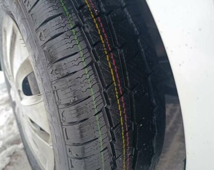 Білий Опель Movano, об'ємом двигуна 2.3 л та пробігом 385 тис. км за 16750 $, фото 7 на Automoto.ua