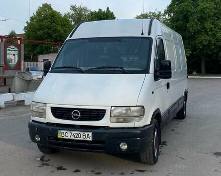 Белый Опель Movano, объемом двигателя 2.2 л и пробегом 435 тыс. км за 5499 $, фото 1 на Automoto.ua