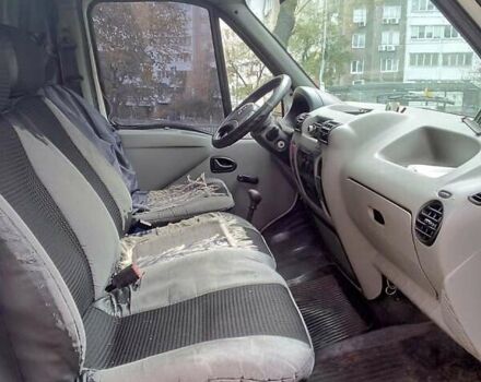 Белый Опель Movano, объемом двигателя 2.5 л и пробегом 238 тыс. км за 5200 $, фото 12 на Automoto.ua