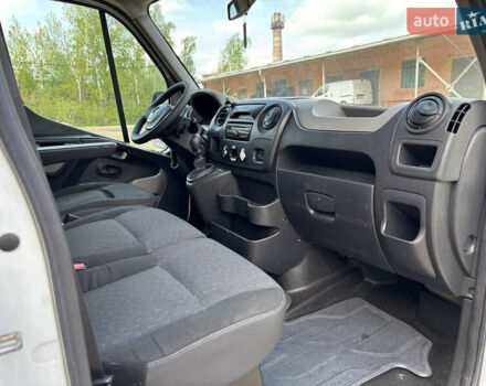 Белый Опель Movano, объемом двигателя 2.3 л и пробегом 390 тыс. км за 9999 $, фото 13 на Automoto.ua