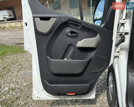 Белый Опель Movano, объемом двигателя 2.3 л и пробегом 390 тыс. км за 9999 $, фото 19 на Automoto.ua
