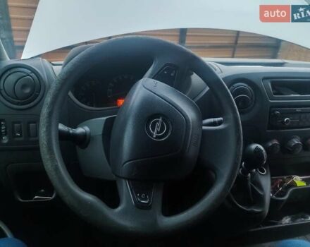 Білий Опель Movano, об'ємом двигуна 2.3 л та пробігом 235 тис. км за 10800 $, фото 6 на Automoto.ua