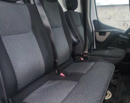Білий Опель Movano, об'ємом двигуна 2.3 л та пробігом 235 тис. км за 10800 $, фото 9 на Automoto.ua