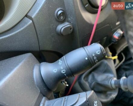 Белый Опель Movano, объемом двигателя 2.3 л и пробегом 252 тыс. км за 12780 $, фото 13 на Automoto.ua