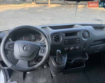 Білий Опель Movano, об'ємом двигуна 2.3 л та пробігом 570 тис. км за 12800 $, фото 14 на Automoto.ua