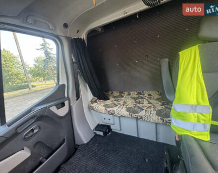 Білий Опель Movano, об'ємом двигуна 2.3 л та пробігом 570 тис. км за 12800 $, фото 17 на Automoto.ua