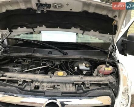 Білий Опель Movano, об'ємом двигуна 2.3 л та пробігом 247 тис. км за 14000 $, фото 18 на Automoto.ua