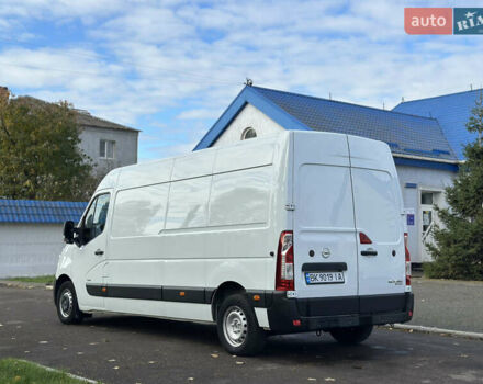 Белый Опель Movano, объемом двигателя 2.3 л и пробегом 284 тыс. км за 15700 $, фото 5 на Automoto.ua