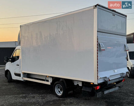 Белый Опель Movano, объемом двигателя 2.3 л и пробегом 340 тыс. км за 22499 $, фото 2 на Automoto.ua