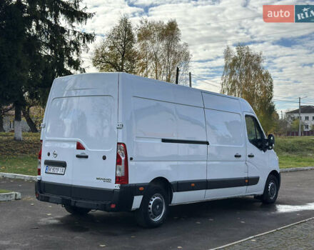 Белый Опель Movano, объемом двигателя 2.3 л и пробегом 284 тыс. км за 15700 $, фото 3 на Automoto.ua