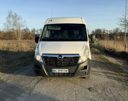 Белый Опель Movano, объемом двигателя 2.3 л и пробегом 289 тыс. км за 15900 $, фото 1 на Automoto.ua