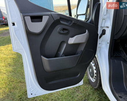 Білий Опель Movano, об'ємом двигуна 2.3 л та пробігом 209 тис. км за 13900 $, фото 13 на Automoto.ua