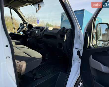 Білий Опель Movano, об'ємом двигуна 2.3 л та пробігом 209 тис. км за 13900 $, фото 9 на Automoto.ua