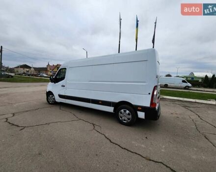 Белый Опель Movano, объемом двигателя 2.3 л и пробегом 224 тыс. км за 16500 $, фото 3 на Automoto.ua