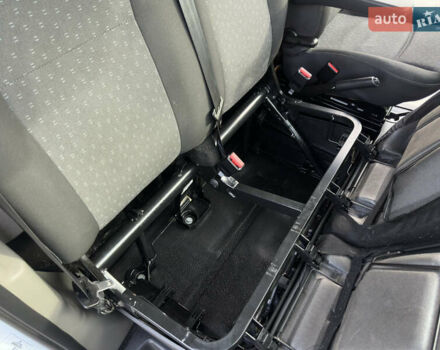 Белый Опель Movano, объемом двигателя 2.3 л и пробегом 246 тыс. км за 19888 $, фото 18 на Automoto.ua