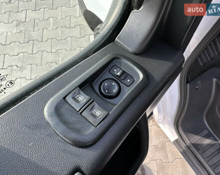 Белый Опель Movano, объемом двигателя 2.3 л и пробегом 246 тыс. км за 19888 $, фото 24 на Automoto.ua