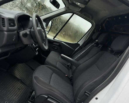 Белый Опель Movano, объемом двигателя 0 л и пробегом 160 тыс. км за 18900 $, фото 22 на Automoto.ua