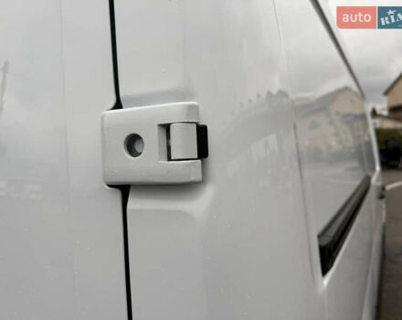 Білий Опель Movano, об'ємом двигуна 0 л та пробігом 156 тис. км за 17400 $, фото 24 на Automoto.ua