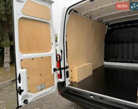 Білий Опель Movano, об'ємом двигуна 0 л та пробігом 156 тис. км за 17400 $, фото 73 на Automoto.ua