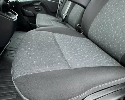 Білий Опель Movano, об'ємом двигуна 2.3 л та пробігом 123 тис. км за 22500 $, фото 12 на Automoto.ua