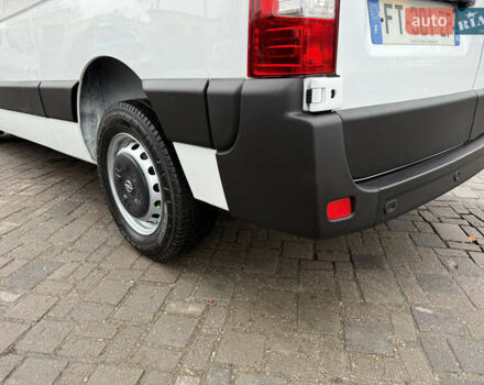 Білий Опель Movano, об'ємом двигуна 0 л та пробігом 156 тис. км за 17400 $, фото 13 на Automoto.ua