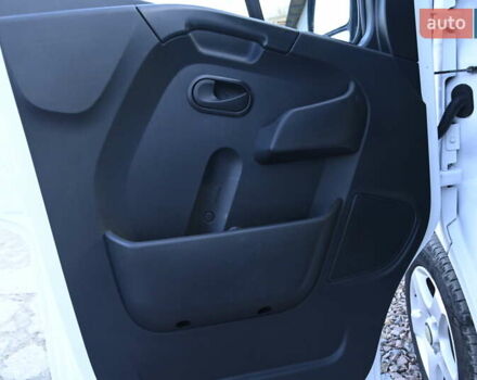Білий Опель Movano, об'ємом двигуна 2.3 л та пробігом 283 тис. км за 16900 $, фото 18 на Automoto.ua
