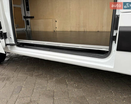 Білий Опель Movano, об'ємом двигуна 0 л та пробігом 156 тис. км за 17400 $, фото 81 на Automoto.ua