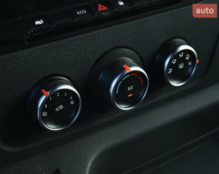 Білий Опель Movano, об'ємом двигуна 2.3 л та пробігом 283 тис. км за 16900 $, фото 29 на Automoto.ua