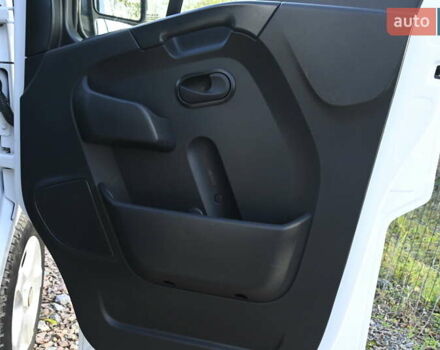 Білий Опель Movano, об'ємом двигуна 2.3 л та пробігом 283 тис. км за 16900 $, фото 37 на Automoto.ua