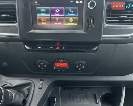 Білий Опель Movano, об'ємом двигуна 2.3 л та пробігом 217 тис. км за 18000 $, фото 23 на Automoto.ua