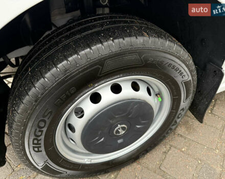 Білий Опель Movano, об'ємом двигуна 0 л та пробігом 156 тис. км за 17400 $, фото 35 на Automoto.ua