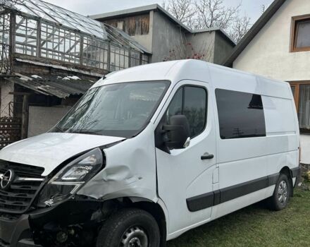Білий Опель Movano, об'ємом двигуна 2.3 л та пробігом 170 тис. км за 15000 $, фото 3 на Automoto.ua