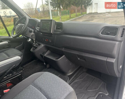 Белый Опель Movano, объемом двигателя 2.3 л и пробегом 196 тыс. км за 20950 $, фото 22 на Automoto.ua