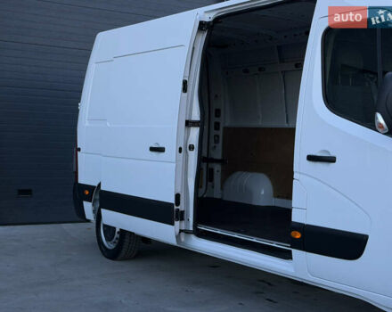 Белый Опель Movano, объемом двигателя 2.3 л и пробегом 254 тыс. км за 18500 $, фото 10 на Automoto.ua