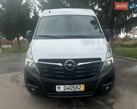 Белый Опель Movano, объемом двигателя 2.3 л и пробегом 196 тыс. км за 20950 $, фото 1 на Automoto.ua