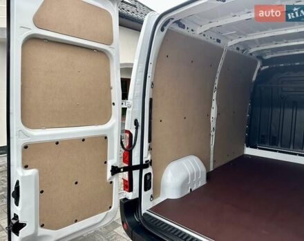 Білий Опель Movano, об'ємом двигуна 2.3 л та пробігом 159 тис. км за 18500 $, фото 8 на Automoto.ua