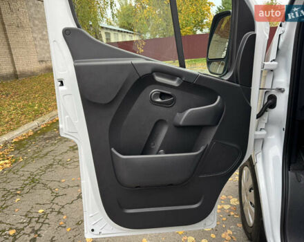 Білий Опель Movano, об'ємом двигуна 2.3 л та пробігом 202 тис. км за 19500 $, фото 32 на Automoto.ua