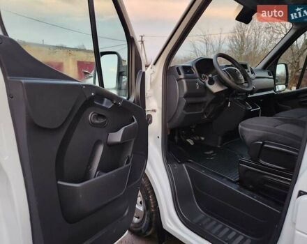 Білий Опель Movano, об'ємом двигуна 2.3 л та пробігом 186 тис. км за 17900 $, фото 18 на Automoto.ua